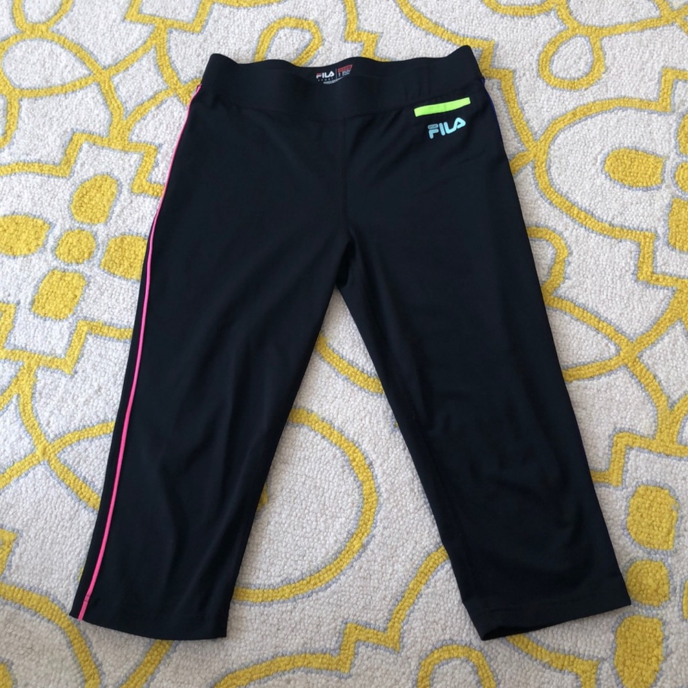 Kid’s FILA Capri Workout Leggings.Sz XL 16